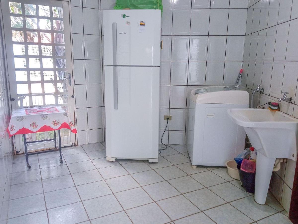 Casa Azul Antares 3 Quartos - Pet Friendly Londrina Bagian luar foto