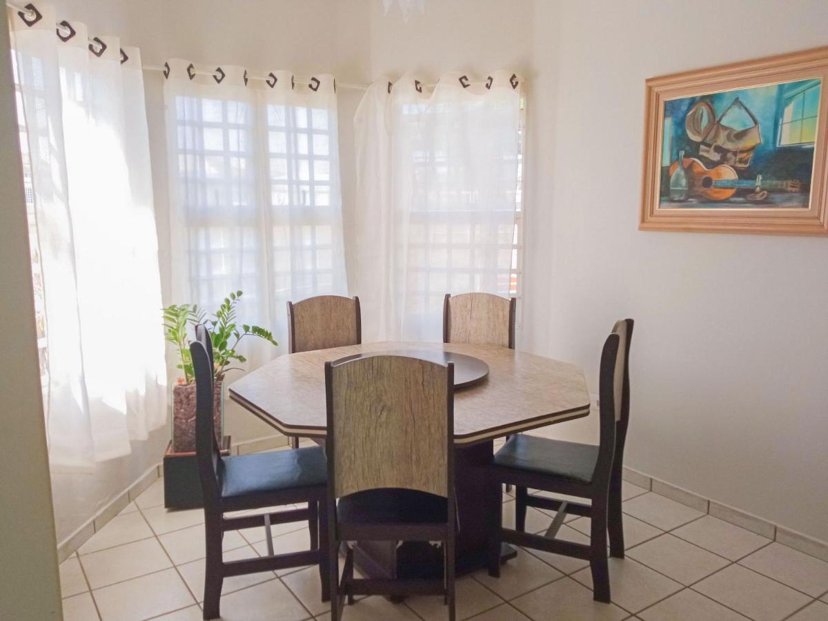 Casa Azul Antares 3 Quartos - Pet Friendly Londrina Bagian luar foto